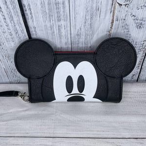 NWT BIOWorld Disney Mickey Mouse Cell Phone Wristlet Wallet with 3D Ears